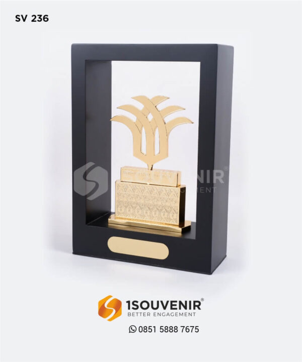 SV236 Souvenir Frame Kementerian Investasi