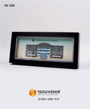 Souvenir Frame Universitas ‘A...