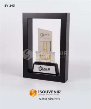 Souvenir Frame LAN RI