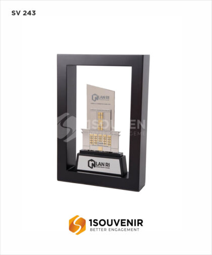 SV243 Souvenir Frame LAN RI