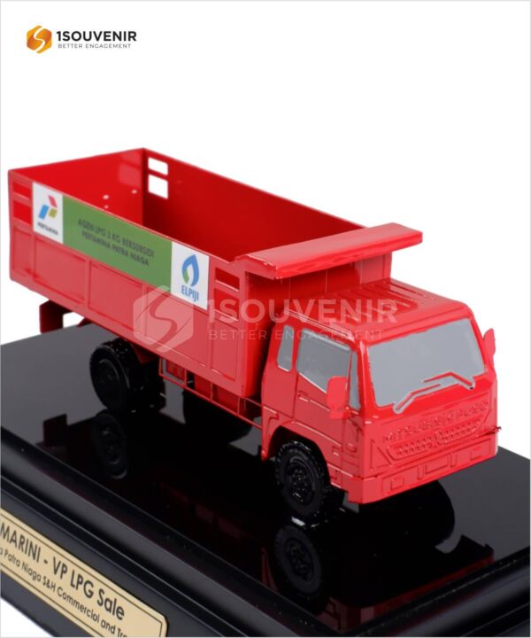 DETAIL-SM242 Souvenir Miniatur Truk LPG Pertamina Patra Niaga