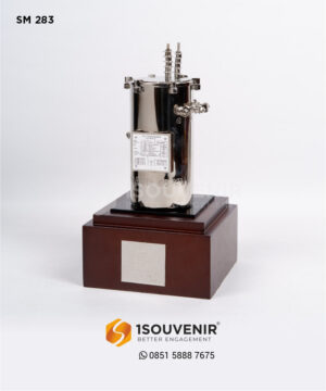 Souvenir Miniatur Travo 50 KV