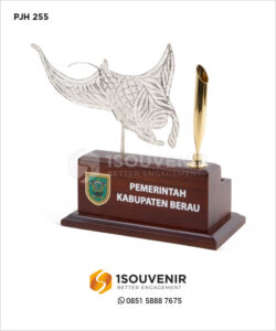 Plakat Ikan Pari Manta Pemerintah Kabupaten Berau