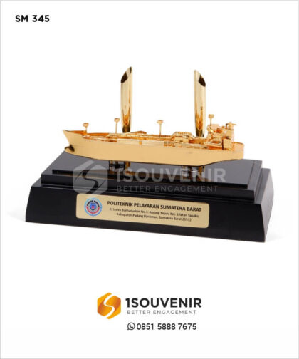 SM345 Miniatur Kapal Politeknik Pelayaran Sumatera Barat