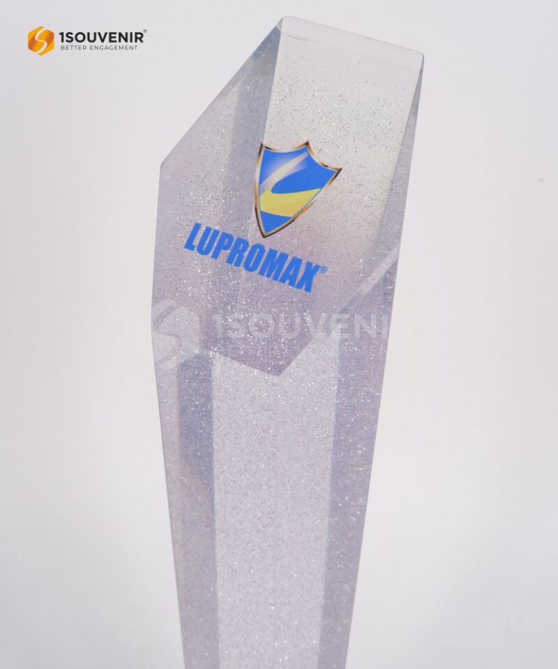 DETAIL_PP255 Trophy Resin Best Performance 2023 Distributor Gathering PT Lupromax Tangerang