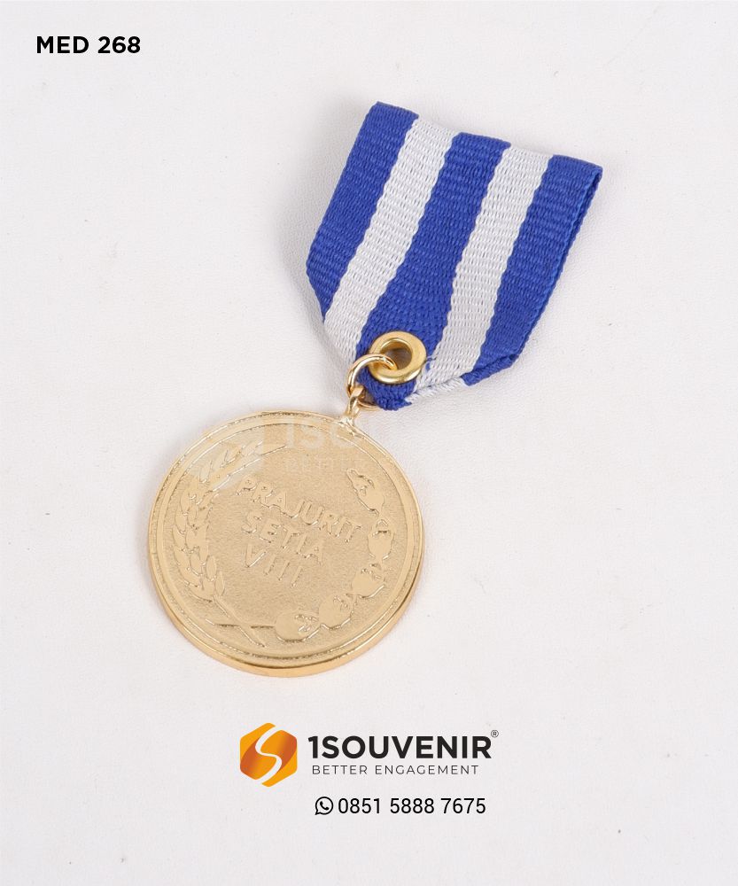 MED268 Medali Lencana Logam Prajurit Setia VIII Republik Indonesia Yogyakarta