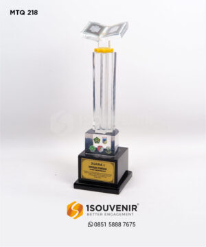 Piala MTQ Kabupaten Tojo Una-U...