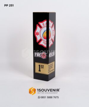 Trophy Akrilik Kayu Vehicle Ac...