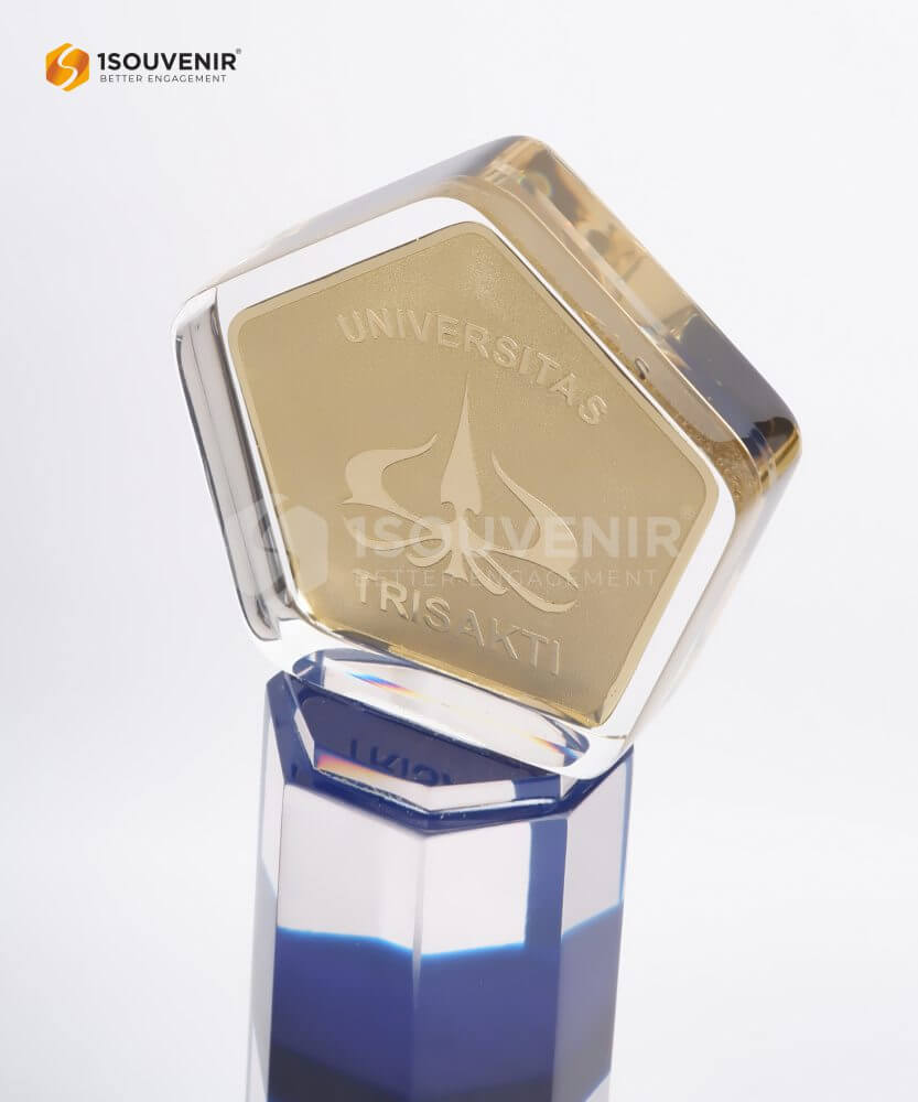 DETAIL_PP216 Piala Penghargaan Kerja Praktik Teknik Perminyakan