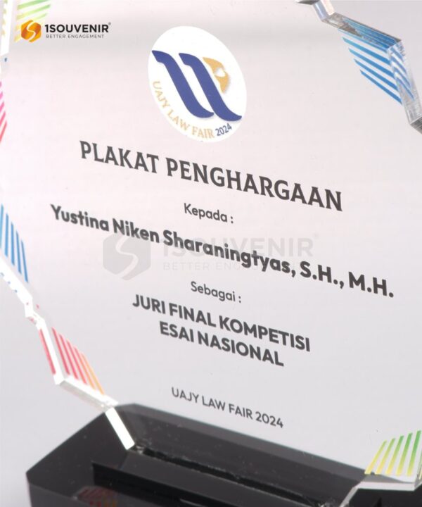 DETAIL_PA586 Plakat Akrilik UAJY Law Fair 2024