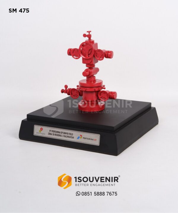 SM478 Souvenir Miniatur Wellhead PT Pertamina EP Bunyu Field Zona 10 Reg 3 Kalimantan