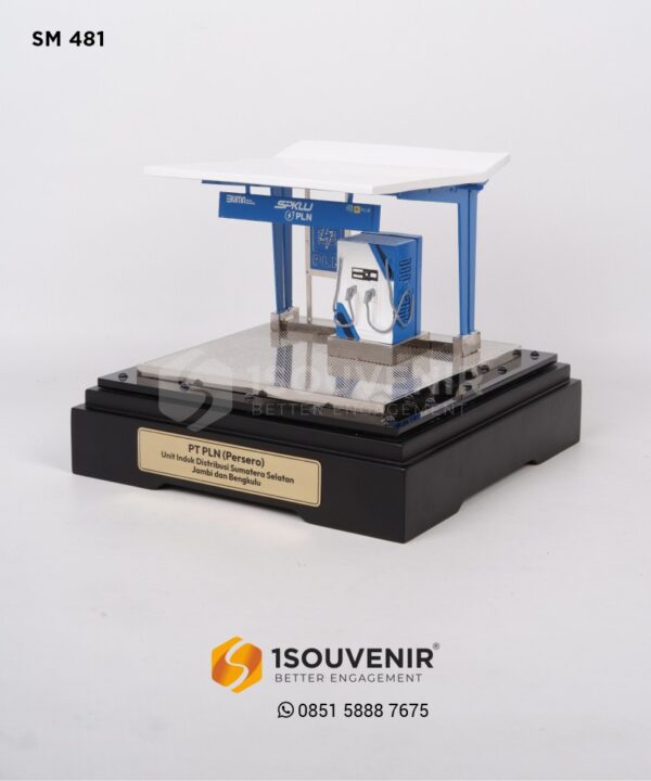 SM481 Souvenir Miniatur SPKLU Unit Induk Distribusi Sumsel Jambi dan Bengkulu PT PLN