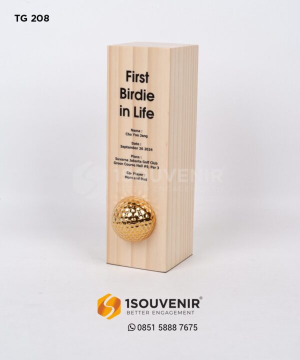 TG208 Trophy Kayu First Birdie in Life Suvarna Jakarta Golf Club