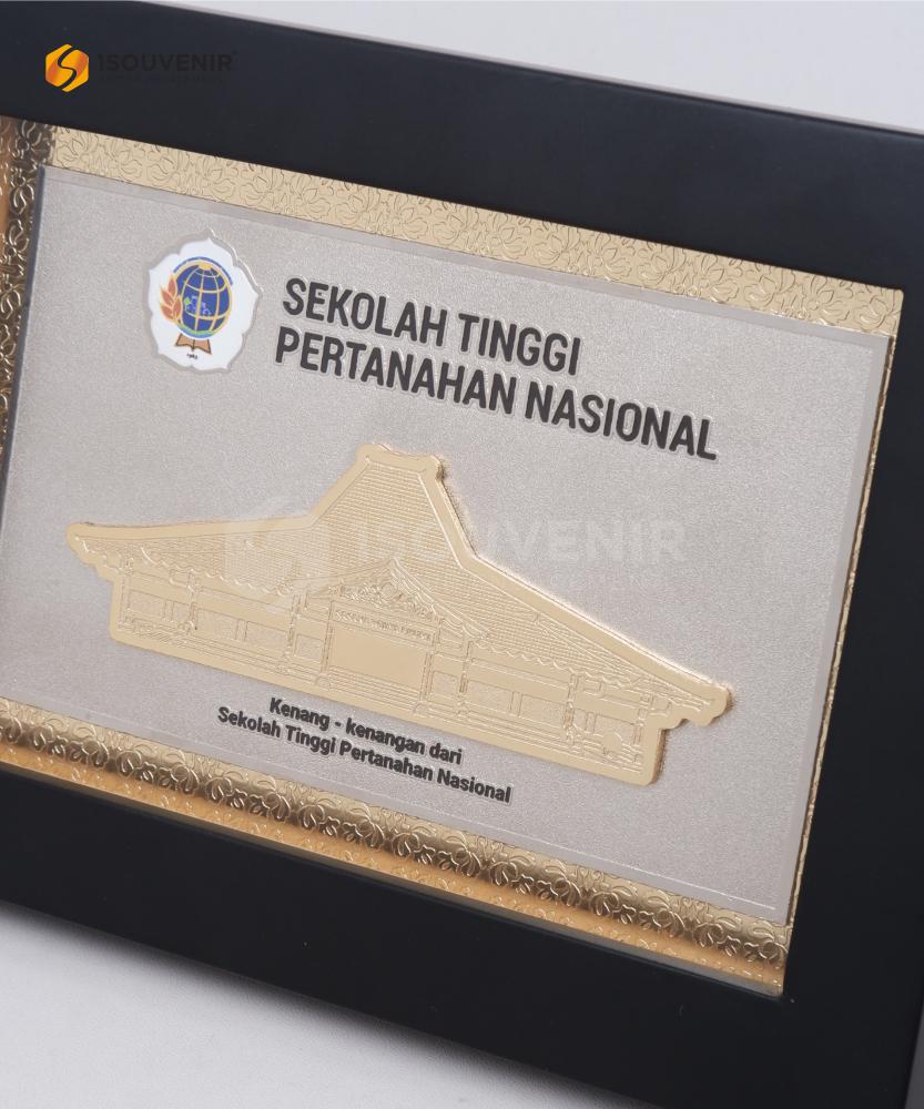 DETAIL_PF231 Plakat Frame Kayu Kenang-kenangan Sekolah Tinggi Petanahan Nasional