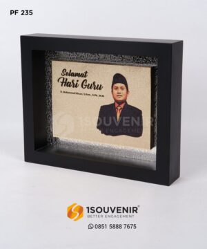 Plakat Frame Selamat Hari Guru