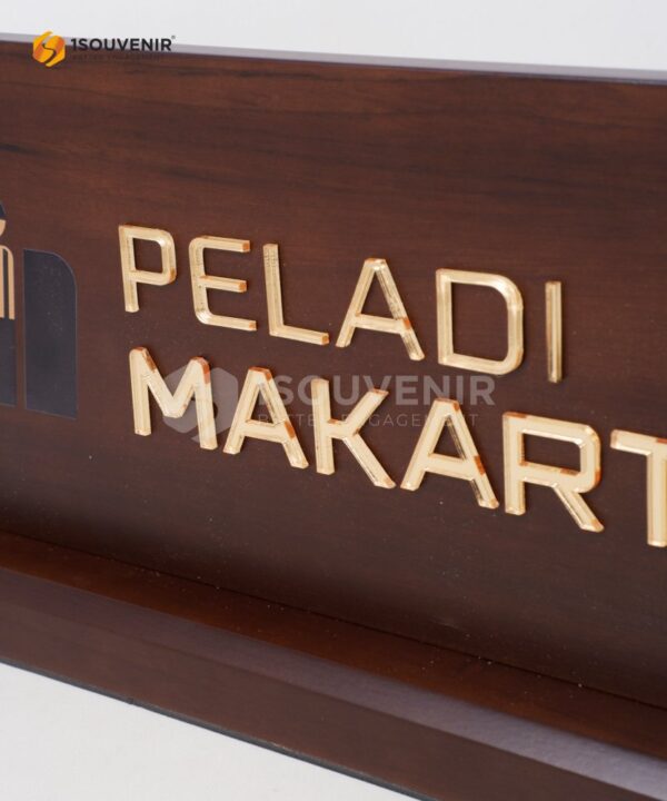 DETAIL_KK208 Papan Nama Kayu Pelani Makarti Disnaker DIY