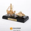SM530 Miniatur Rig Offshore dan Tugboat
