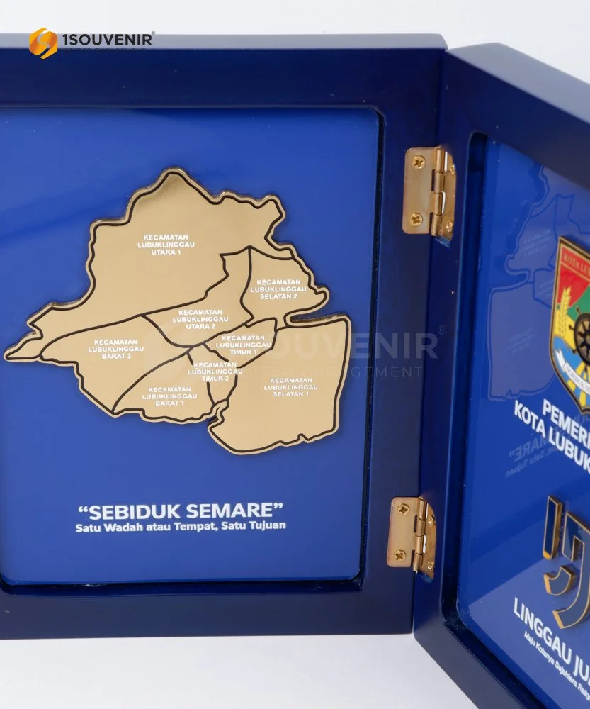 DETAIL-PK569 Plakat Kayu Pemkot Lubuk Linggau