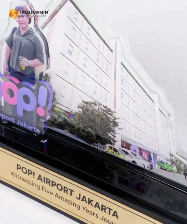 DETAIL-PA682 Plakat Akrilik POP Airport Jakarta
