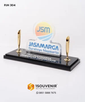 Plakat Pen Holder Jam PT Jasamarga