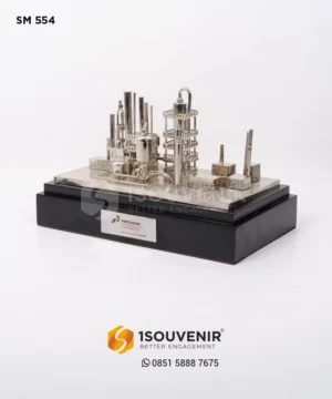 Miniatur Kilang Pertamina Inte...