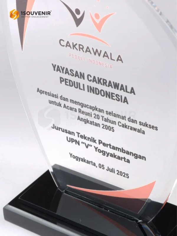 DETAIL-PA685 Plakat Akrilik Yayasan Cakrawala