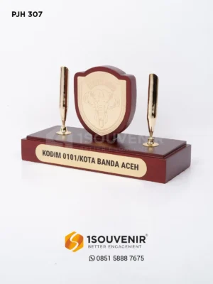 Plakat Kayu Pen Holder Kenang-kenan...