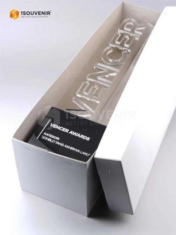 DETAIL2-PA695 Plakat Akrilik Vencer Award