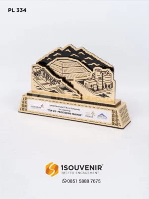 Plakat Logam Penghargaan Special Gr…