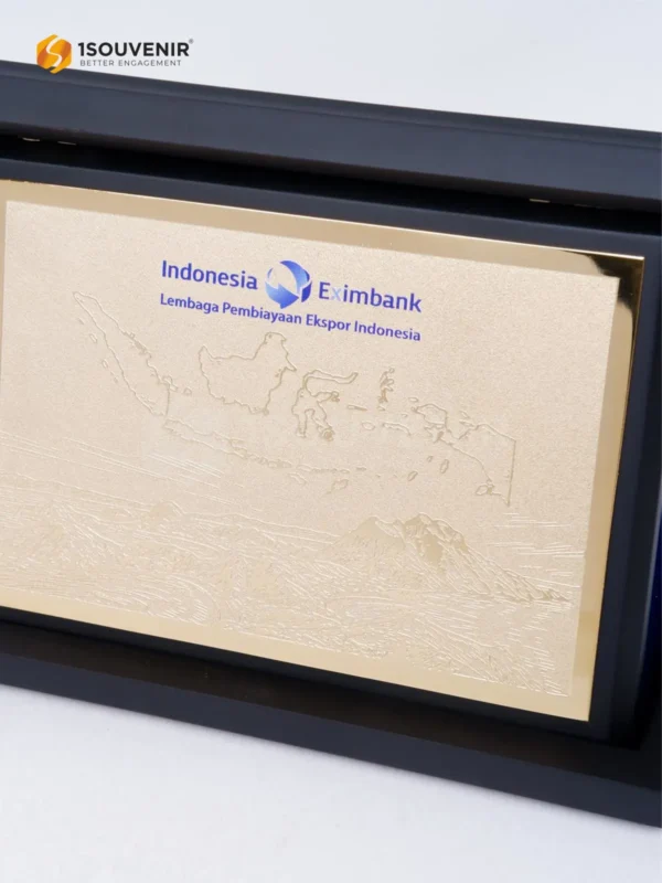 DETAIL-PK610 Plakat Kayu Indonesia Eximbank