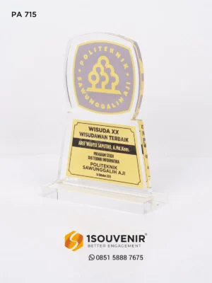 Plakat Akrilik Penghargaan Wisudawa...