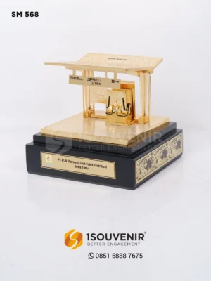 Miniatur SPKLU Kenang-kenangan dari...