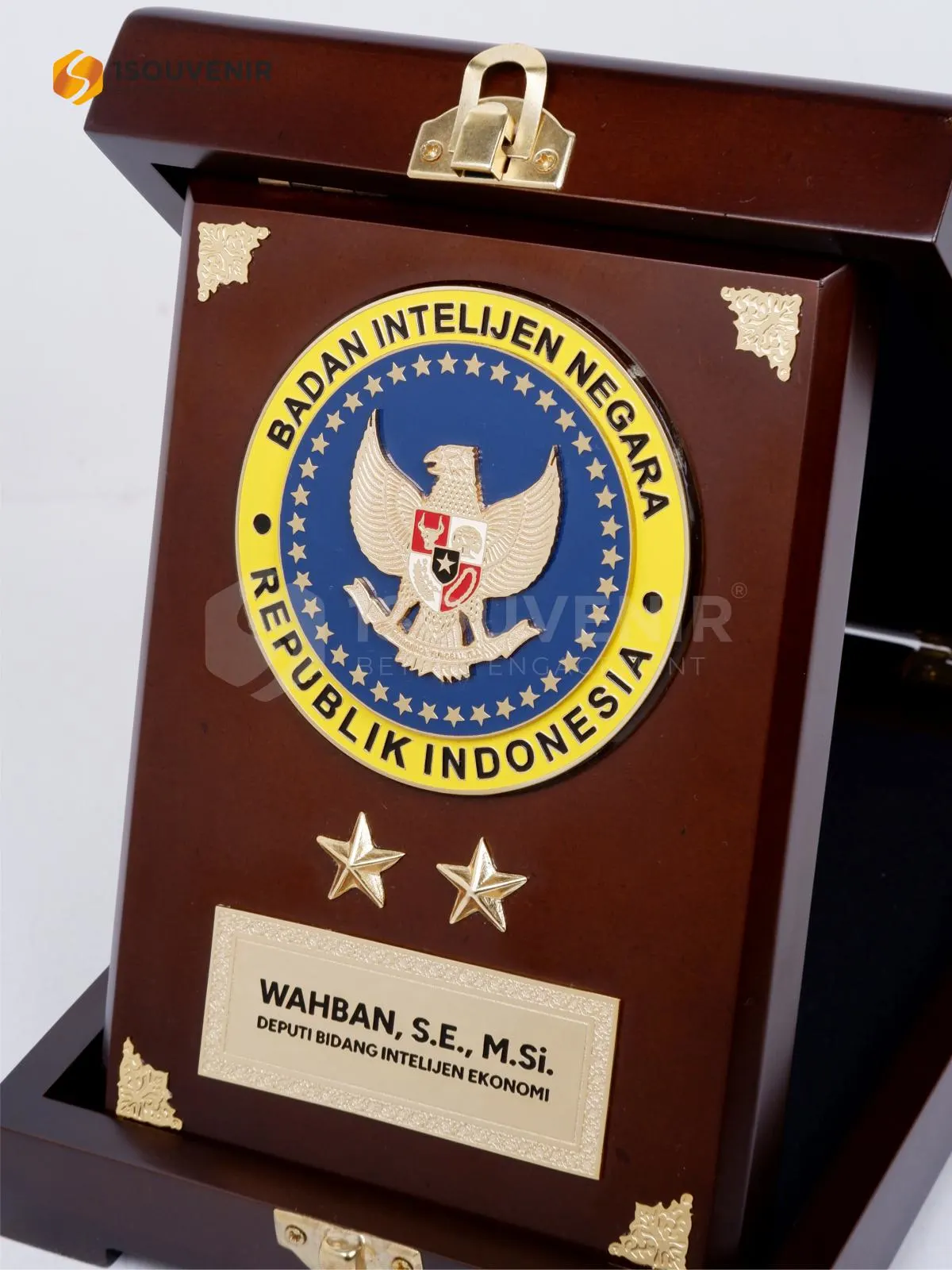 Plakat Kayu Penghargaan Deputi Bidang Intelijen Ekonomi dari Badan Intelijen Negara DETAIL-PK623 Plakat Kayu Deputi Bidang Intelijen
