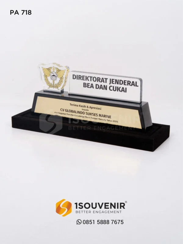 PA718 Plakat Akrilik Direktorat Jendral Bea