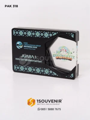Plakat Kayu Akrilik Penghargaan Zer…