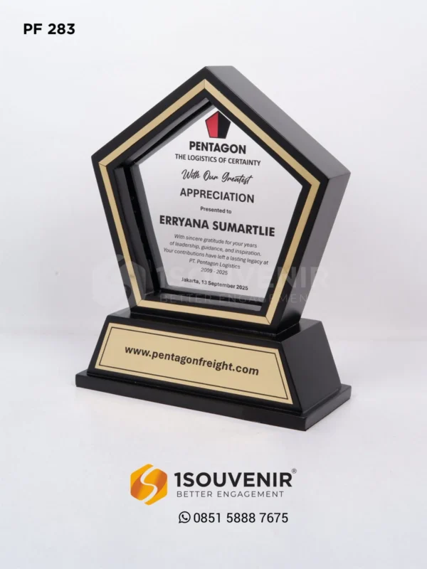 PF283 Plakat Frame Pentagon