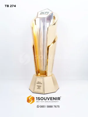 Piala Bergilir Penghargaan Pen...