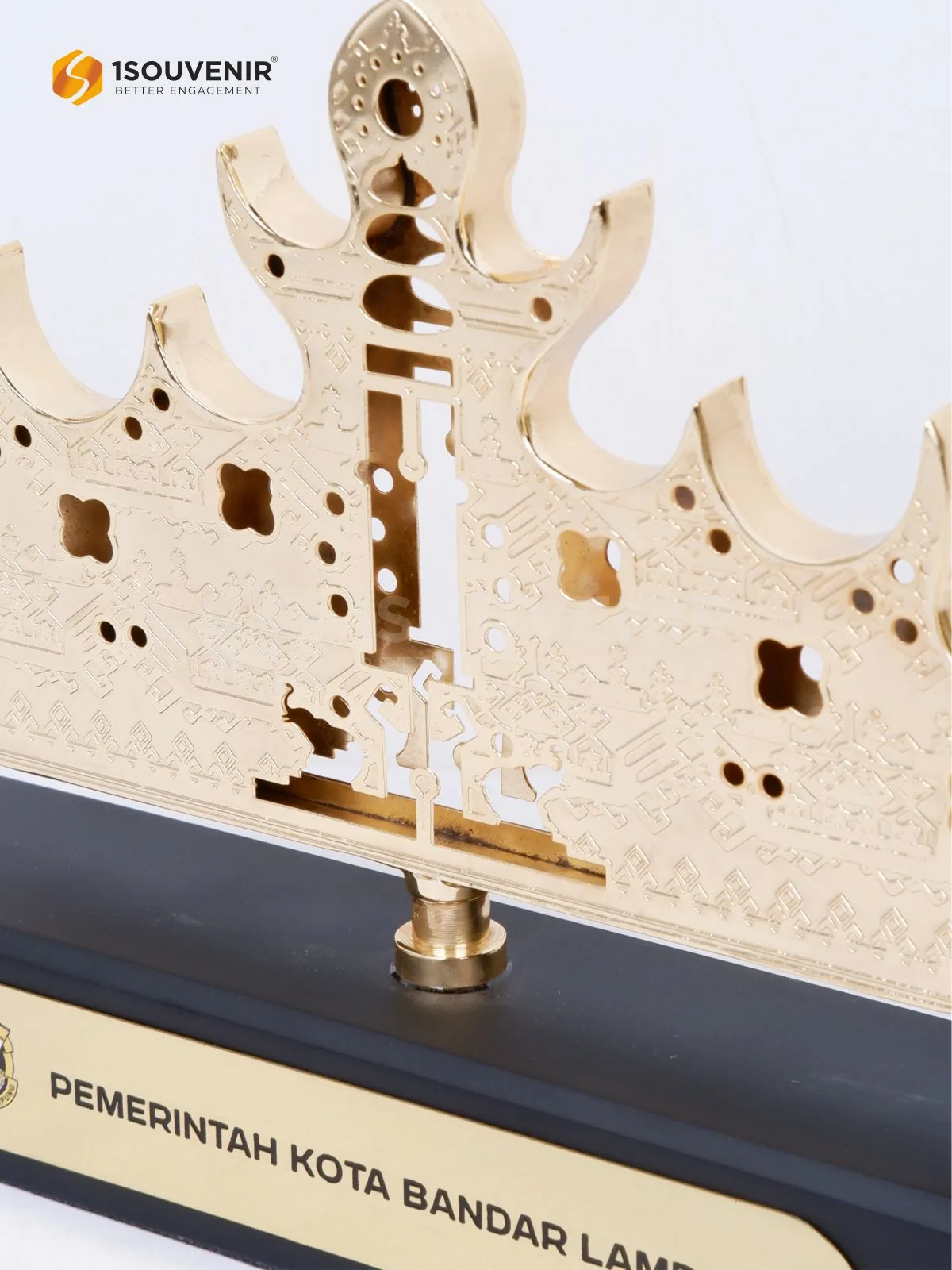 DETAIL-PL342 Plakat Logam Mahkota Siger