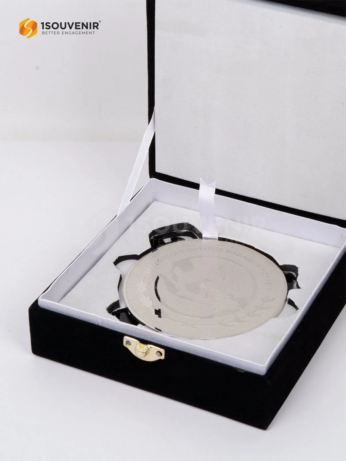 Plakat Logam Integritas Justitia Mandiri Indonesia DETAIL2-PL340 Plakat Logam Integritas Justitia