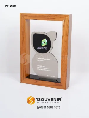 Plakat Frame Kayu Drill Blast Refre...