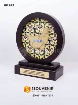 Plakat Kayu Bulat Ucapan Terima Kas...