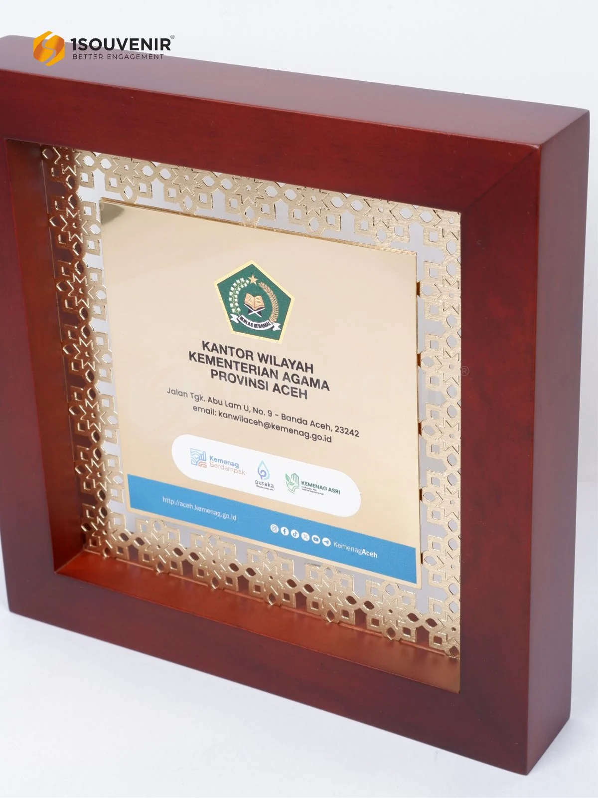 DETAIL-PF294 Plakat Frame Kayu Kemenag Kanwil Aceh