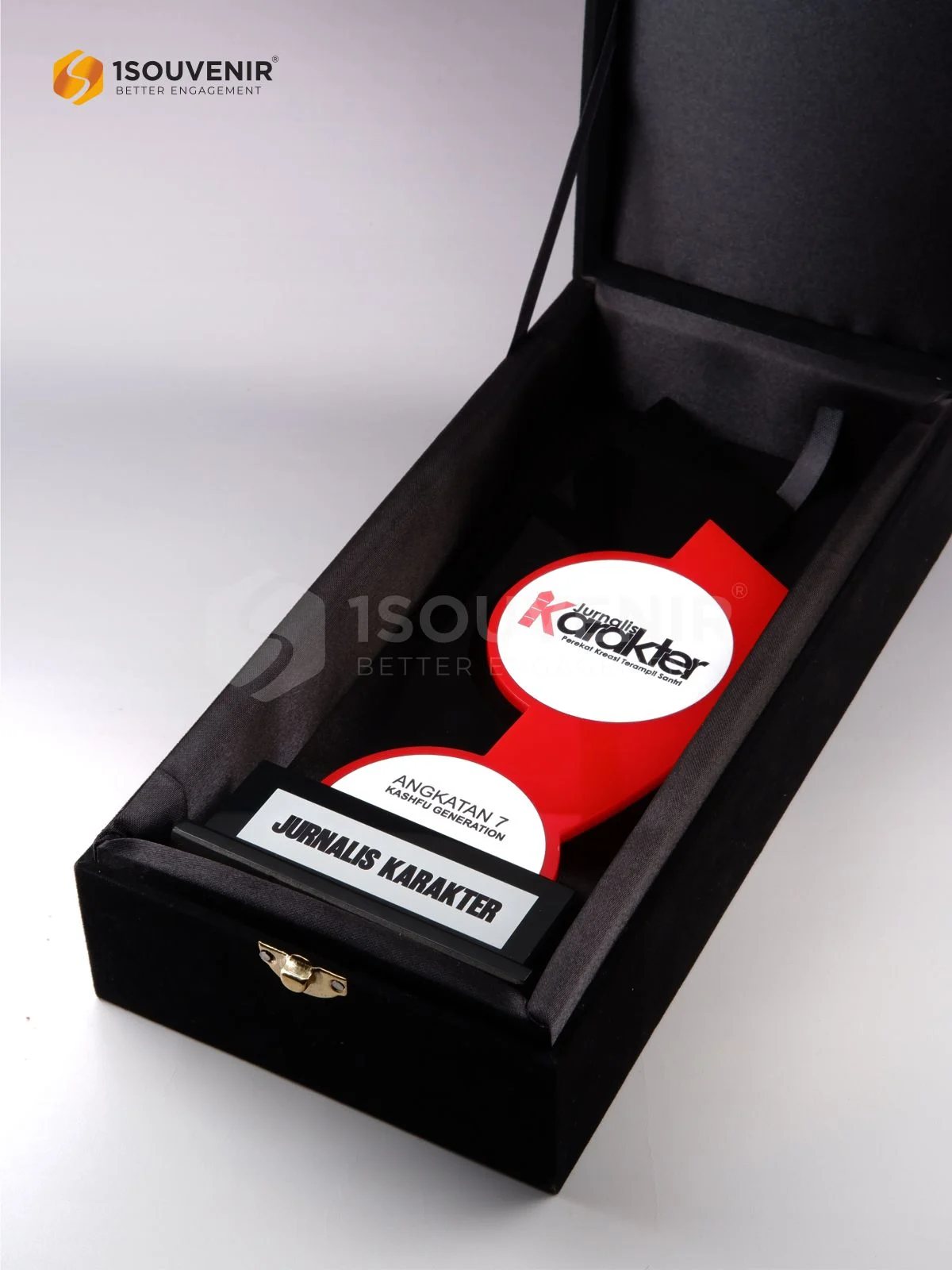 Plakat Akrilik Apresiasi Jurnalis Karakter Angkatan 7 Kashfu Generation DETAIL2-PA754 Plakat Akrilik Kashfu Generation