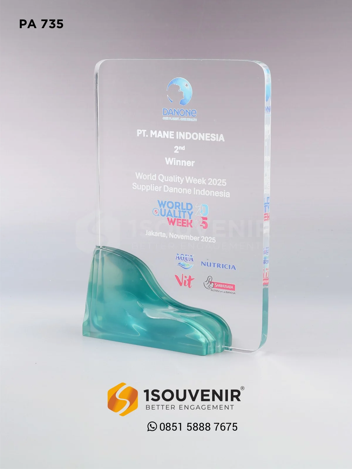 PA735 Plakat Akrilik World Quality Week