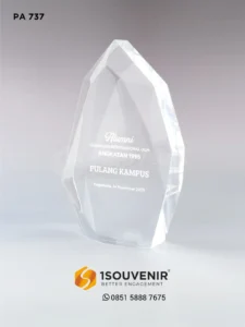 1Souvenir Indonesia PA737 Plakat Akrilik Alumni HI UGM