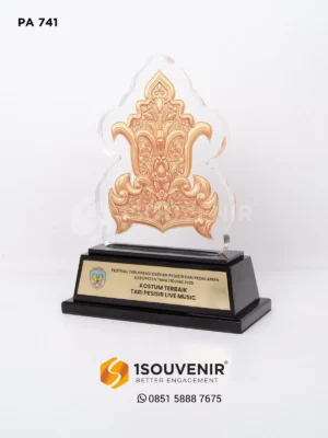 Plakat Akrilik Festival Tari Kreasi Daerah Pesisir dan Pedalaman Kabupaten Tana Tidung 2025 Penghargaan Kostum Terbaik Tari Pesisir Live Music