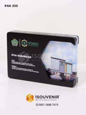 Plakat Kayu Akrilik Kenang-kenangan...