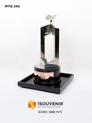 Piala Penghargaan Juara MTQ XXXII P…