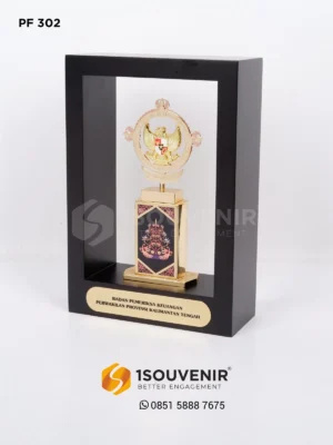 Plakat Frame Kenang-kenangan Badan ...