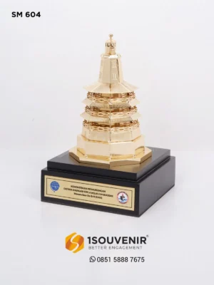 Miniatur Menara Suar De Brill Kenan…